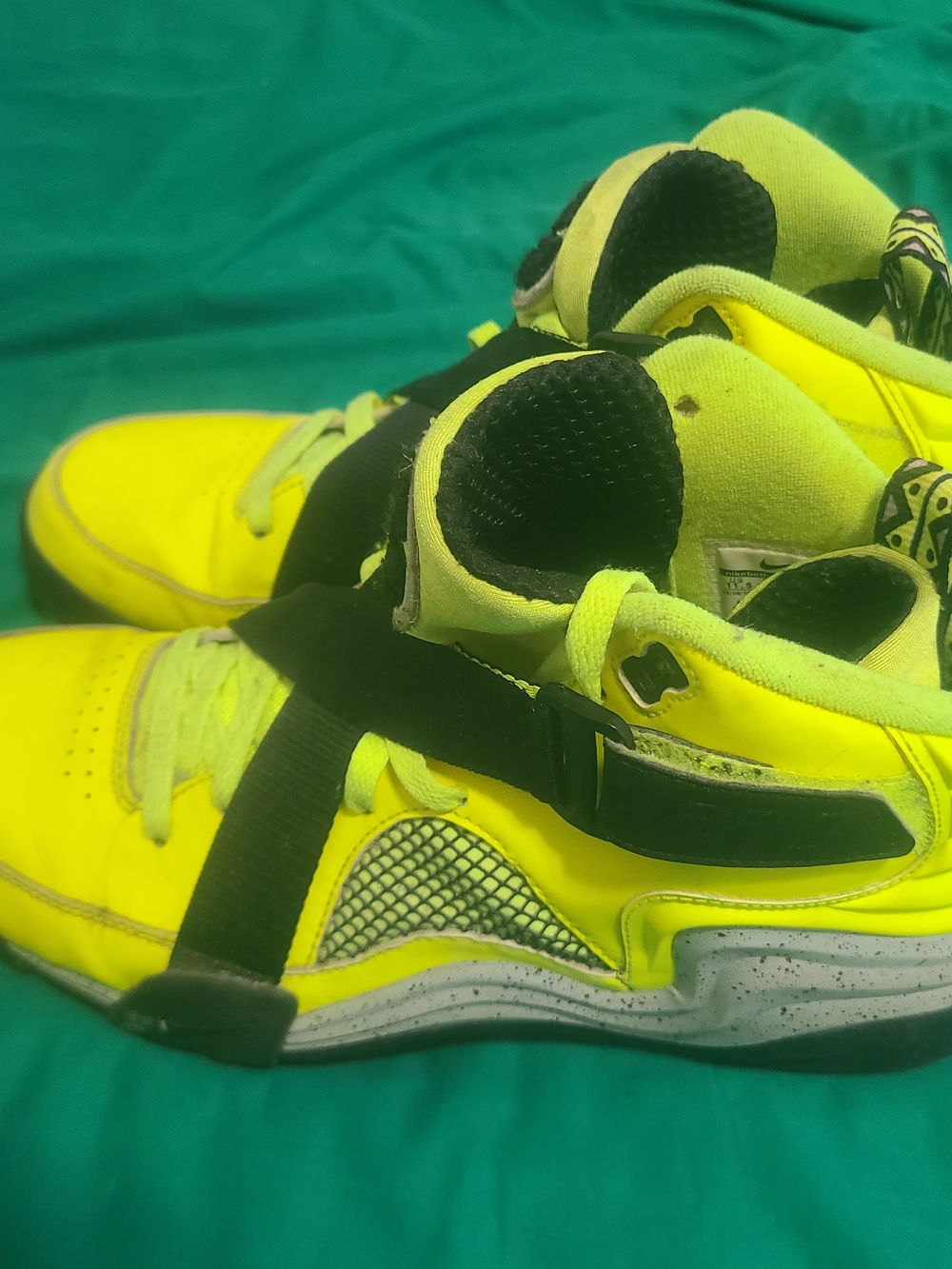 Nike Lunar Raid Neon Green Size 11.5